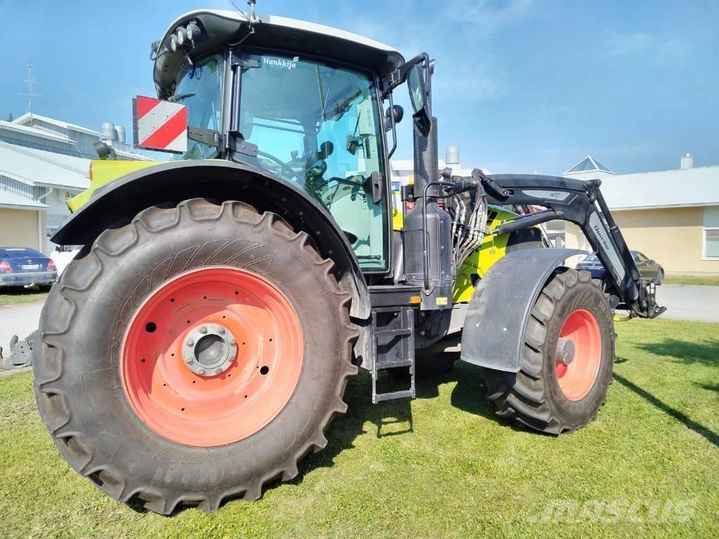 CLAAS Arion 650 Tractores