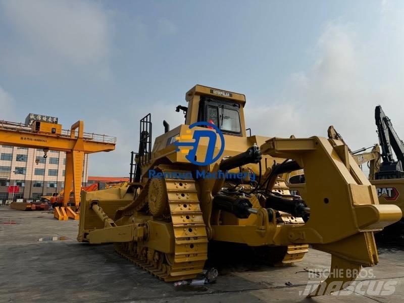CAT D 10 R Buldozer sobre oruga