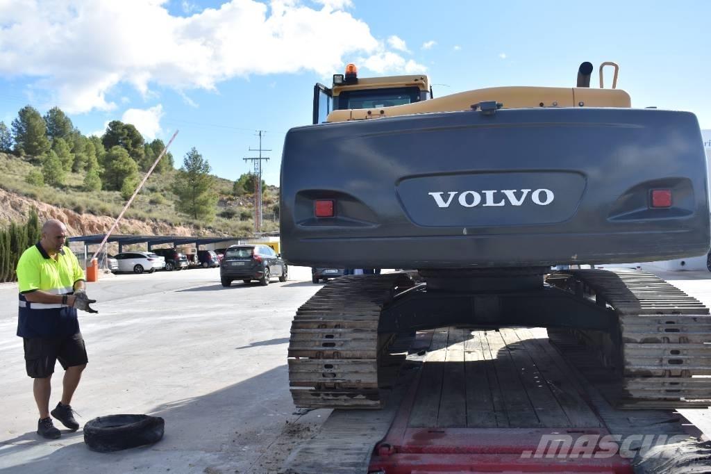 Volvo EC 240 C N L Excavadoras de cadenas