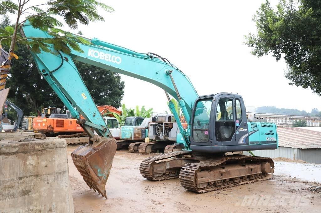 Kobelco SK 200-8 Excavadoras de cadenas