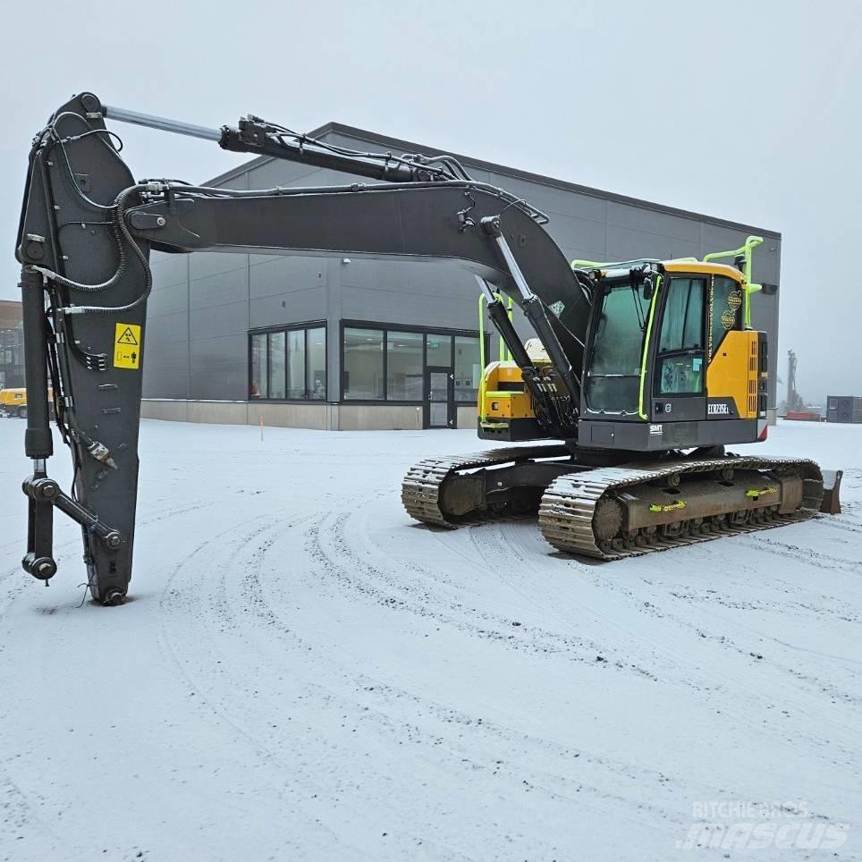 Volvo ECR 235 EL Excavadoras de cadenas