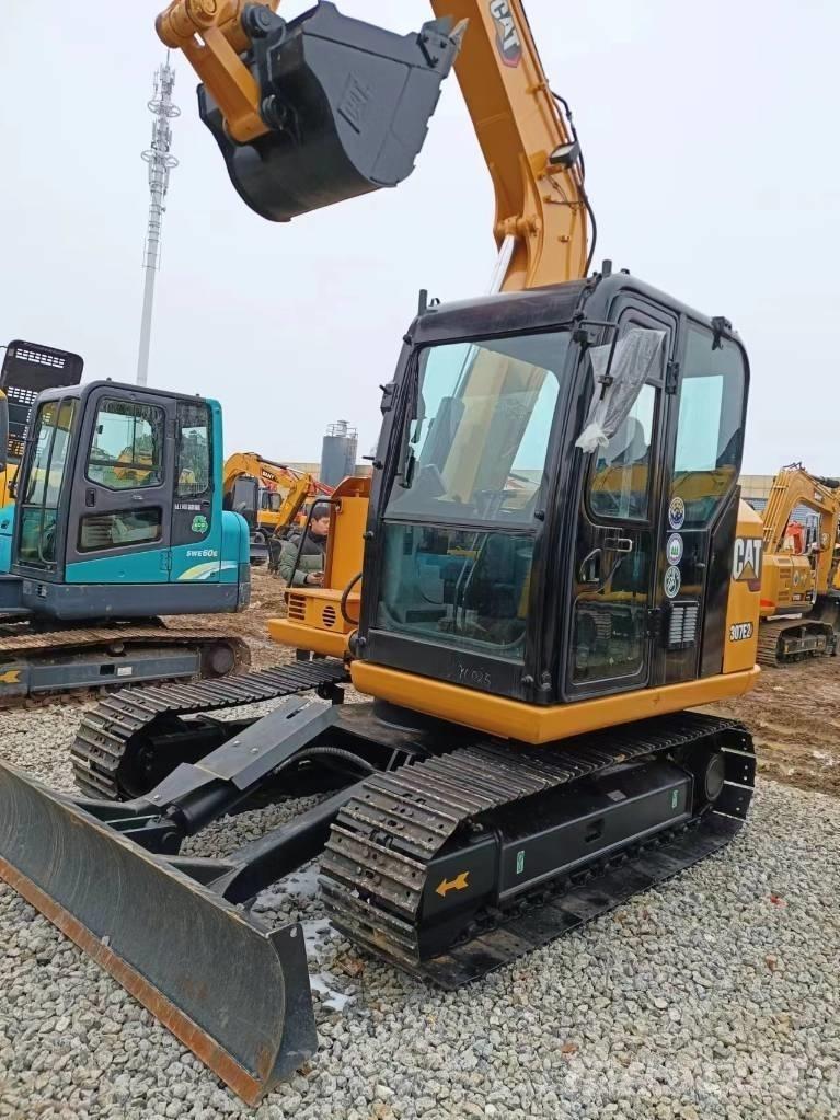 CAT 307 Excavadoras de cadenas