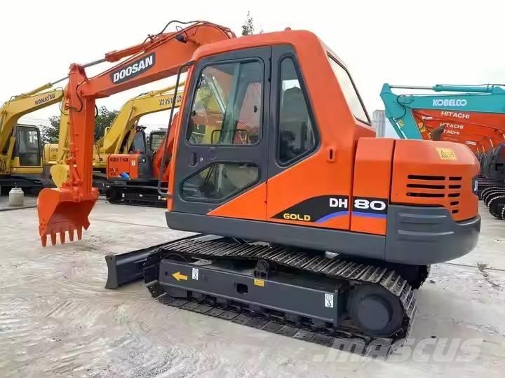 Doosan DH 80 Excavadoras de cadenas