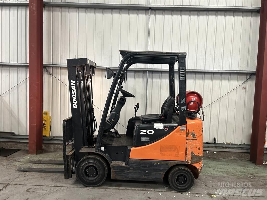 Doosan G20SC-5 Carretillas LPG