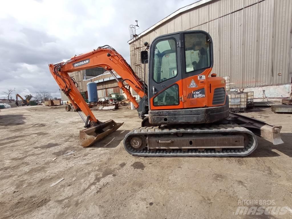 Doosan DX 85 R-3 Excavadoras 7t - 12t