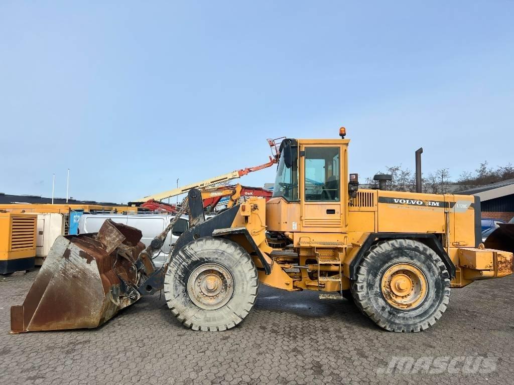 Volvo L 120 C Cargadoras sobre ruedas