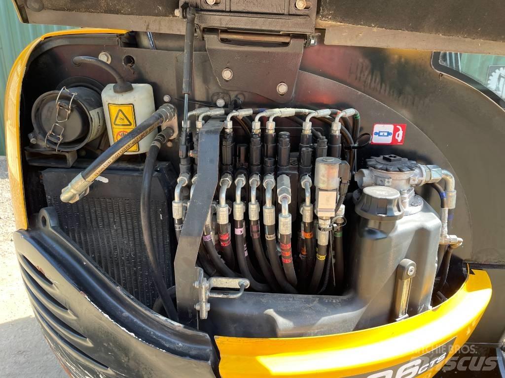 JCB 8026 CTS Mini excavadoras < 7t