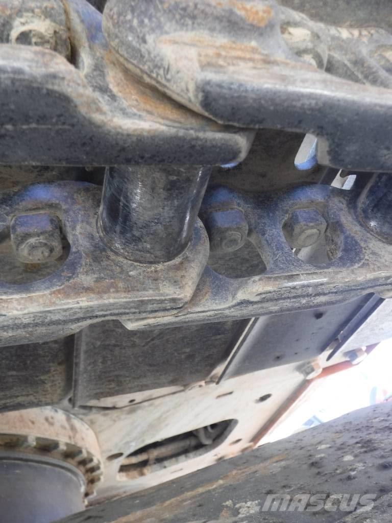 Hitachi ZX 135 US-6 Excavadoras de cadenas