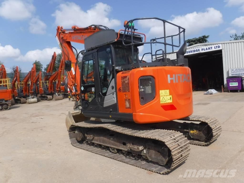 Hitachi ZX 135 US-6 Excavadoras de cadenas