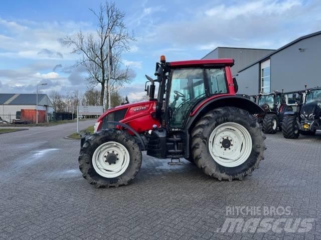 Valtra N123 Hitech5 Tractores