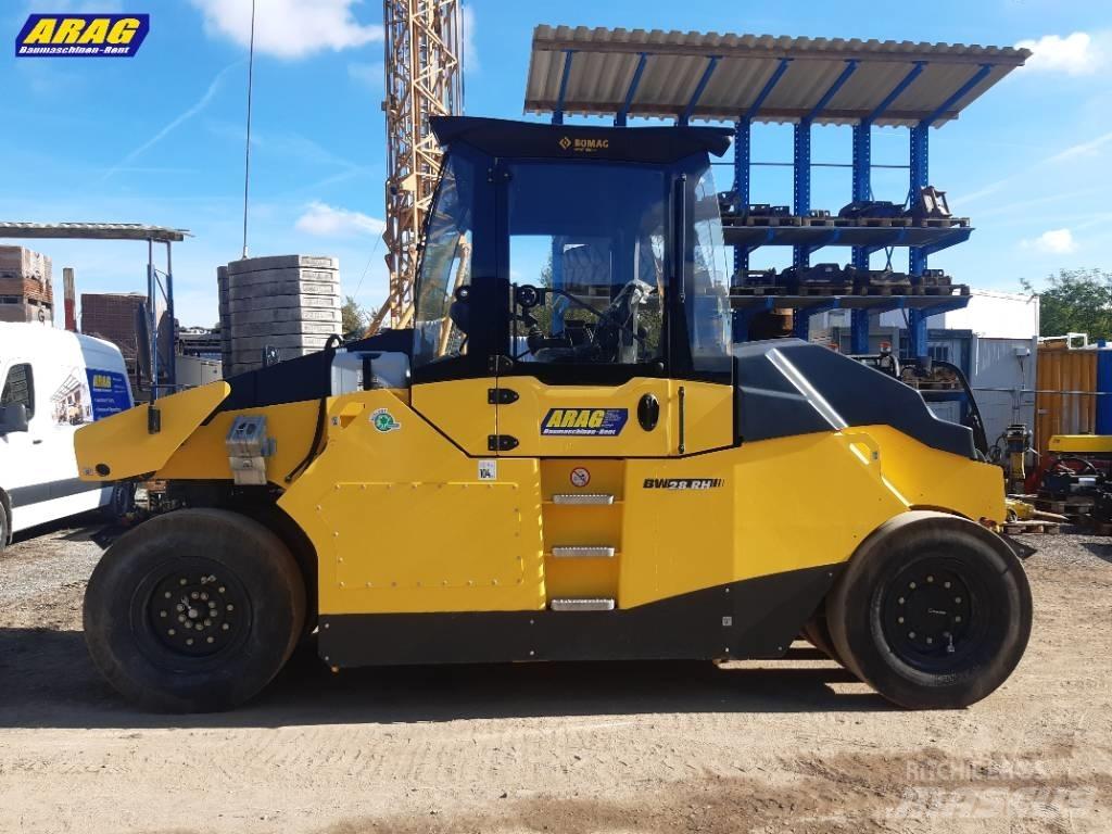 Bomag BW 28 RH Rodillos sobre neumáticos