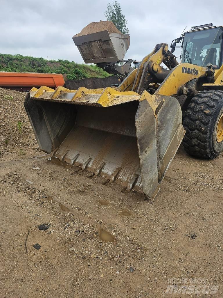 Komatsu WA 470 Cargadoras sobre ruedas