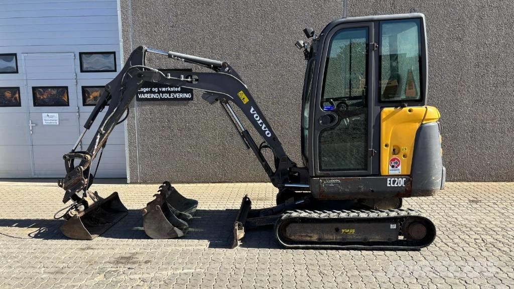 Volvo EC 20 C Mini excavadoras < 7t