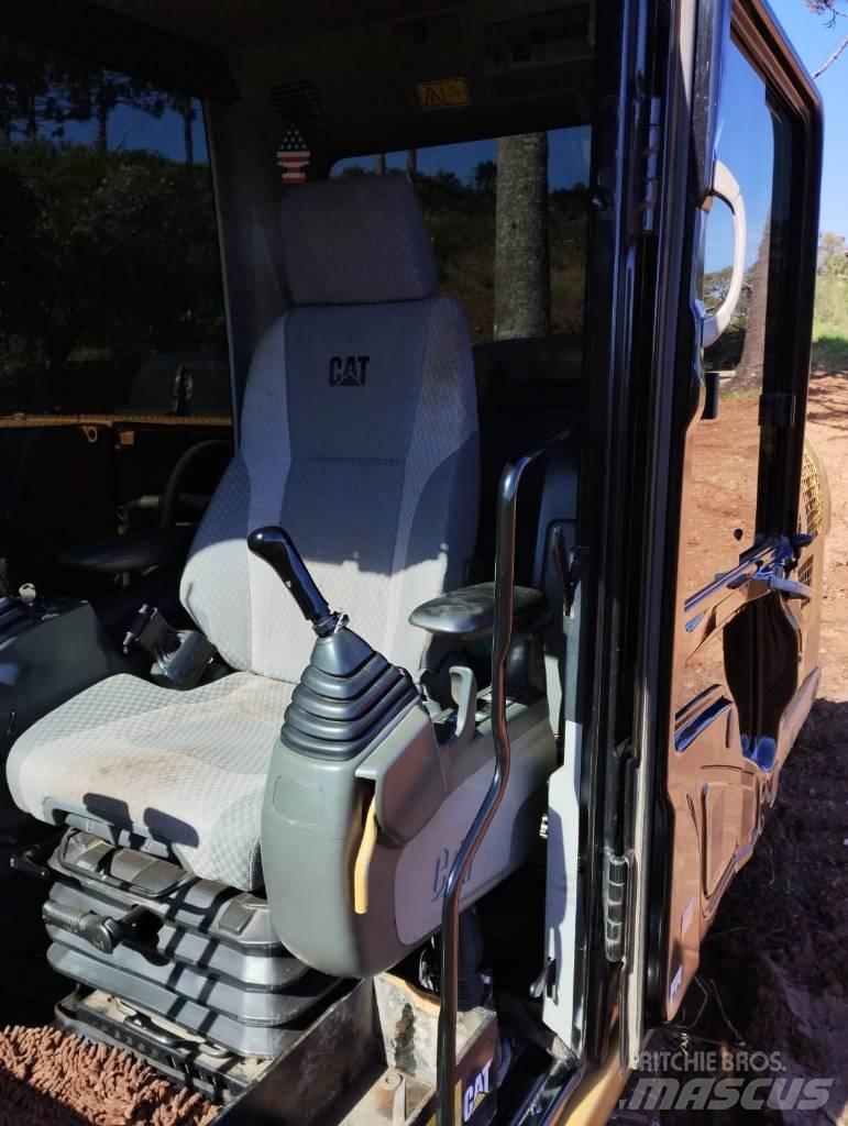 CAT 320D2 Excavadoras de cadenas