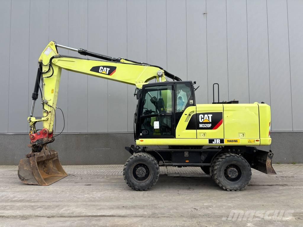 CAT M 320 F Excavadoras de ruedas