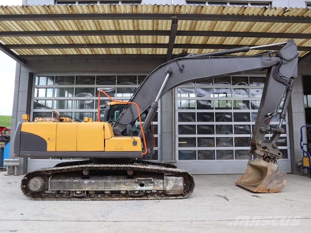 Volvo EC 240 C N L Excavadoras de cadenas
