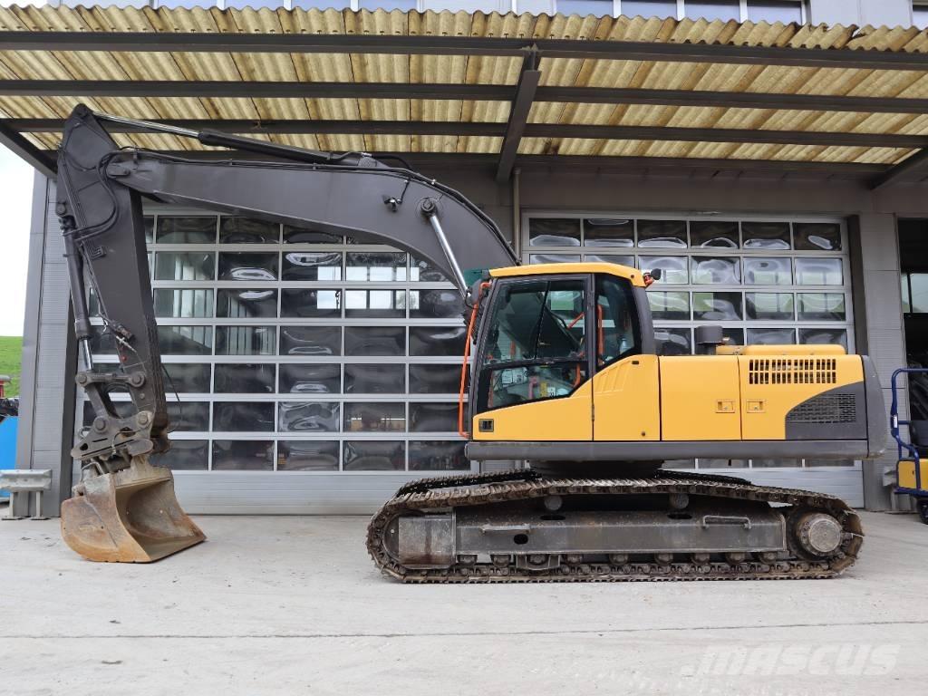 Volvo EC 240 C N L Excavadoras de cadenas