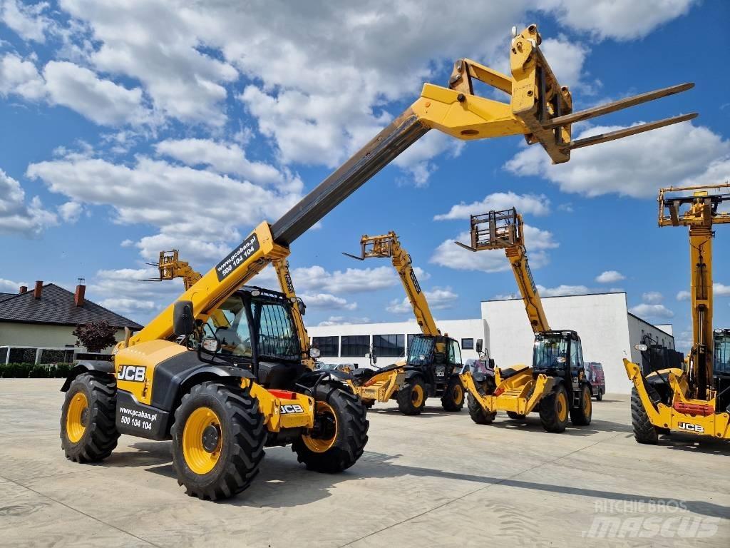 JCB 531-70, 732   P339 Carretillas telescópicas