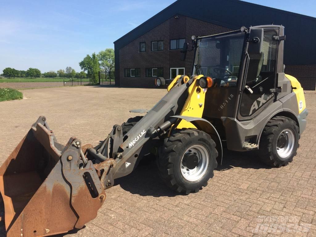 Mecalac AX 850 Cargadoras sobre ruedas