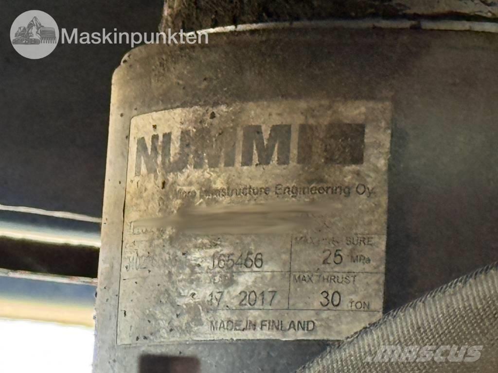 Volvo FM 6*4 Camiones bañeras basculantes o volquetes