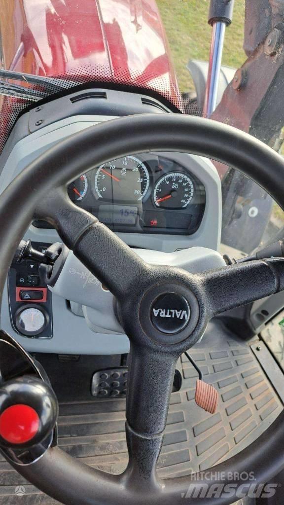 Valtra T 214 Tractores