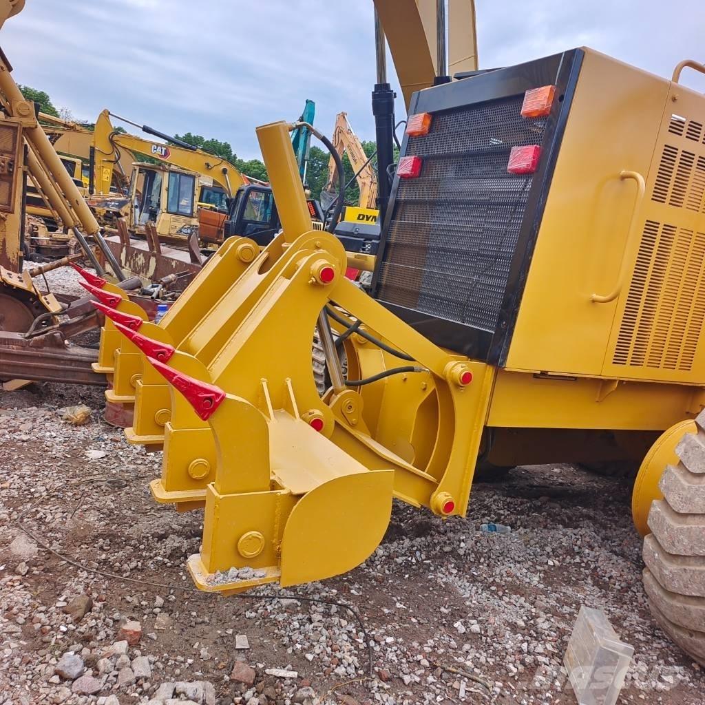 CAT 140 Motoniveladoras