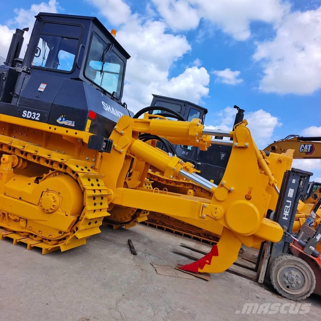 Shantui SD 32 Buldozer sobre oruga