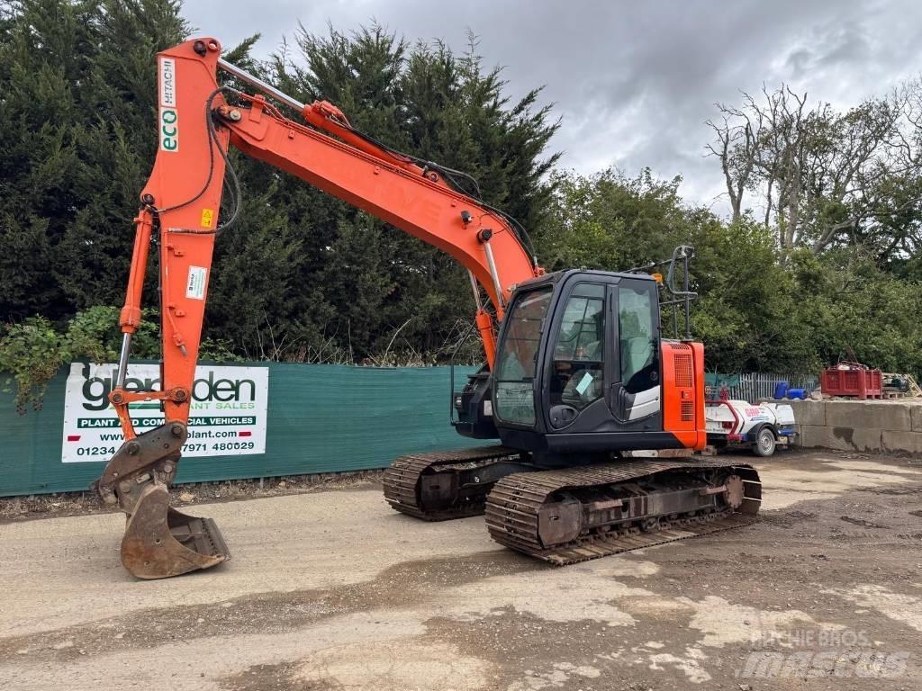 Hitachi ZX 135 US-5B Excavadoras de cadenas