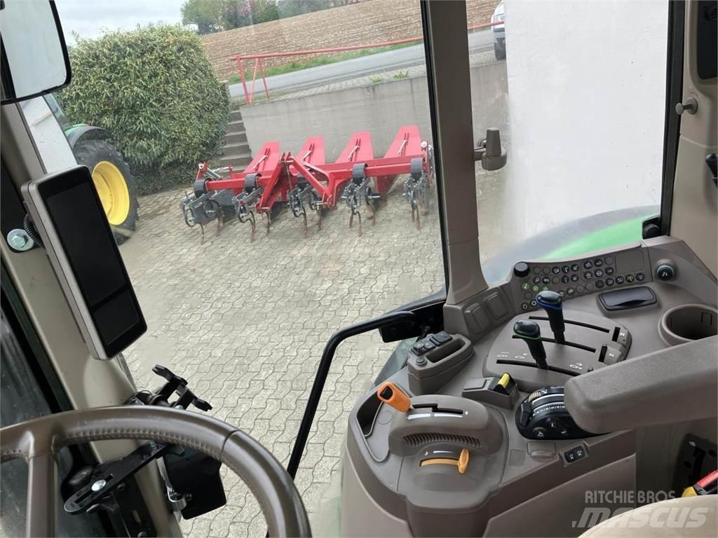 John Deere 6120M Tractores