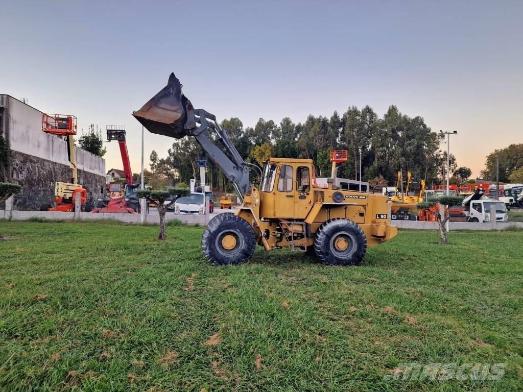 Volvo L 90 Cargadoras sobre ruedas