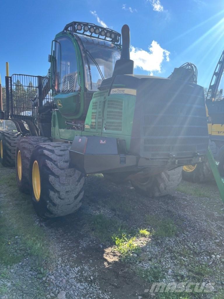 John Deere 1210G Autocargadoras