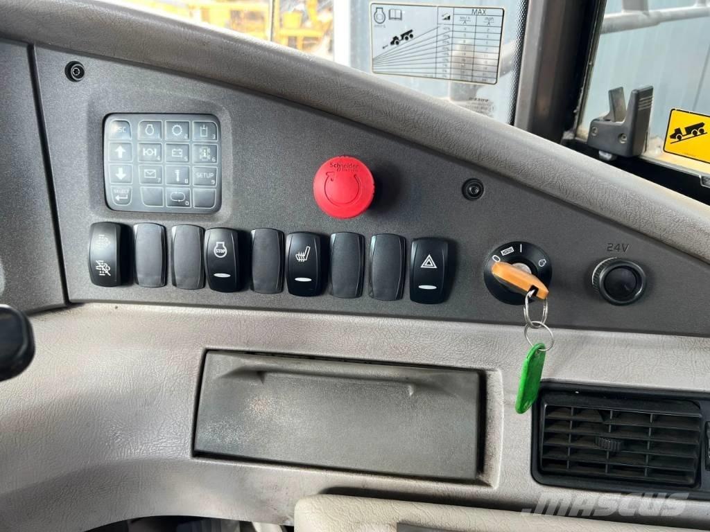 Volvo A35G Dúmpers articulados