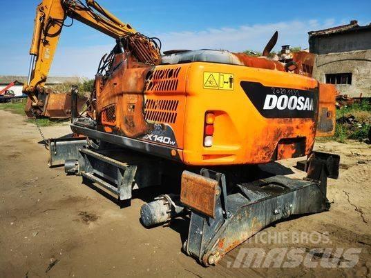 Doosan DX 140W track Cadenas, orugas y chasis