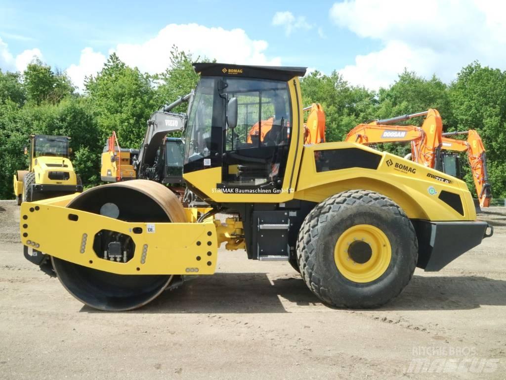Bomag BW 213-D 5 Rodillos de un solo tambor