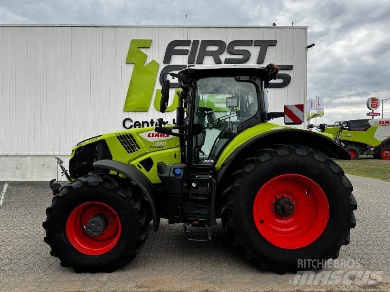 CLAAS AXION 870 Tractores