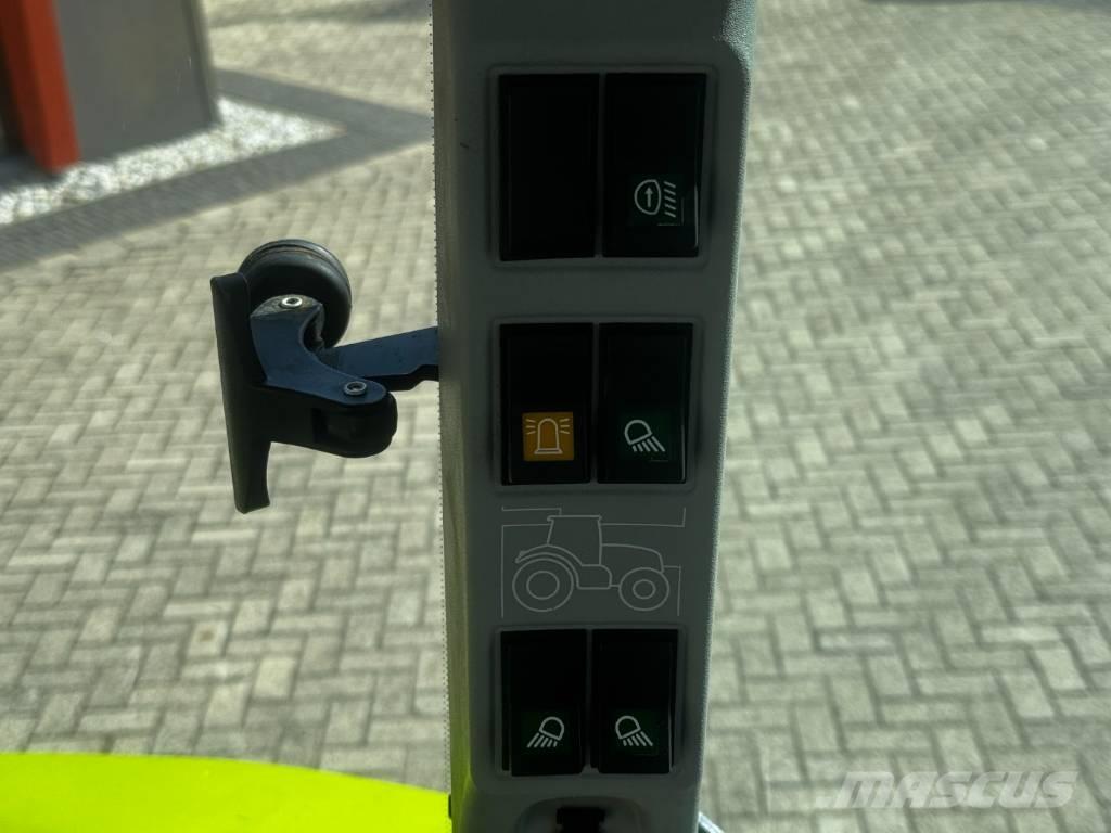 CLAAS Arion 450 CIS Tractores