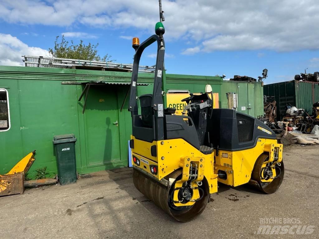 Bomag BW 120 AD-5 Rodillos de doble tambor