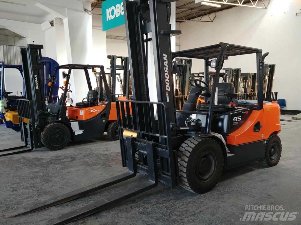 Doosan D45 SC-5 Carretillas diesel