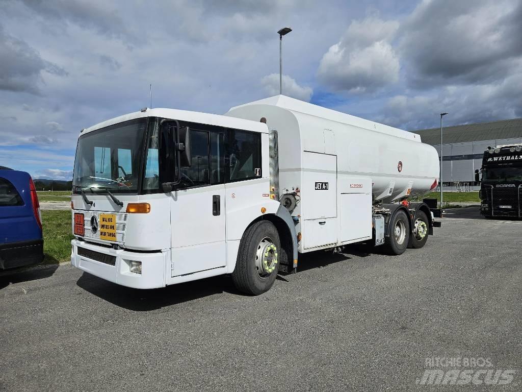 Mercedes-Benz Econic Camiones cisterna