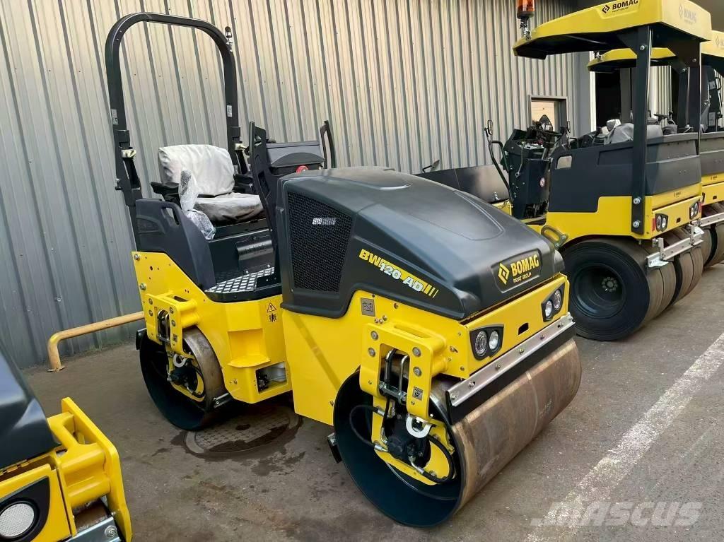 Bomag BW 120 AD-5 Rodillos de doble tambor