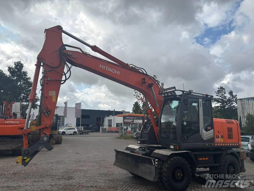 Hitachi ZX 170 W-3 Excavadoras de ruedas