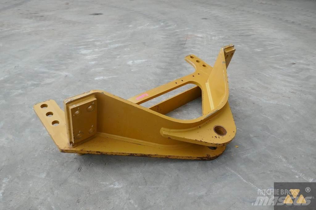 CAT 140M3 Drawbar Transporte - Otros