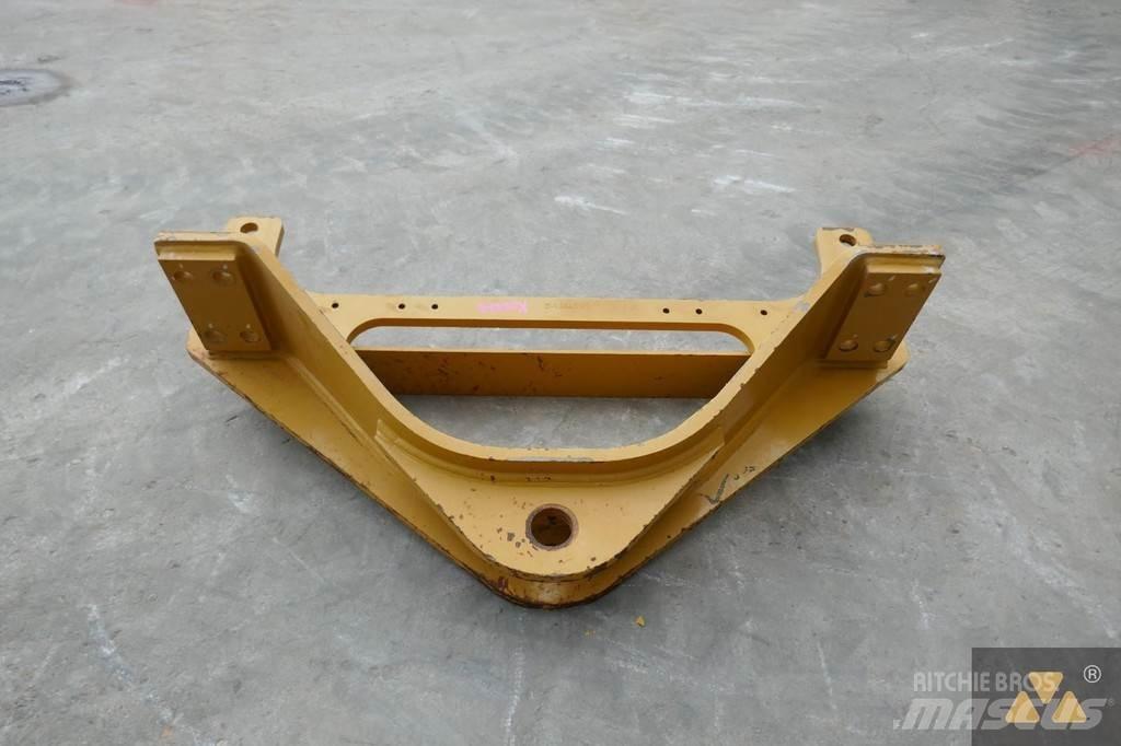CAT 140M3 Drawbar Transporte - Otros