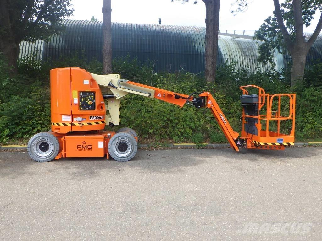JLG E300AJP Plataforma de trabajo articulada