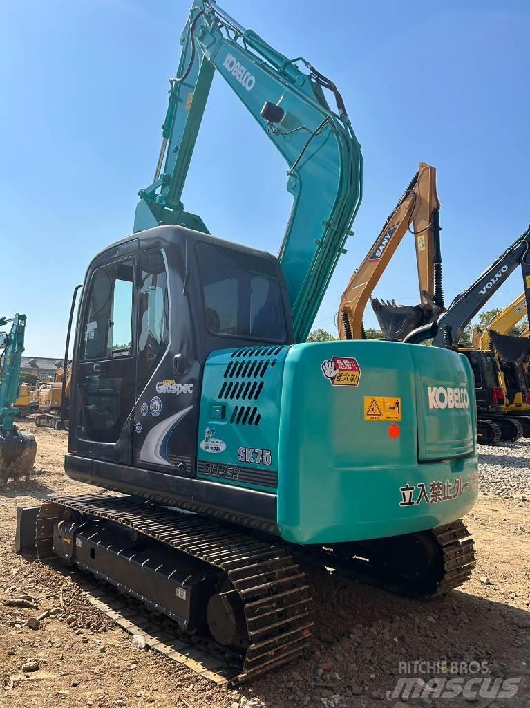 Kobelco SK 75 Mini excavadoras < 7t
