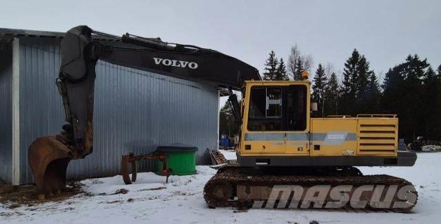 Volvo EC 230B Excavadoras de cadenas