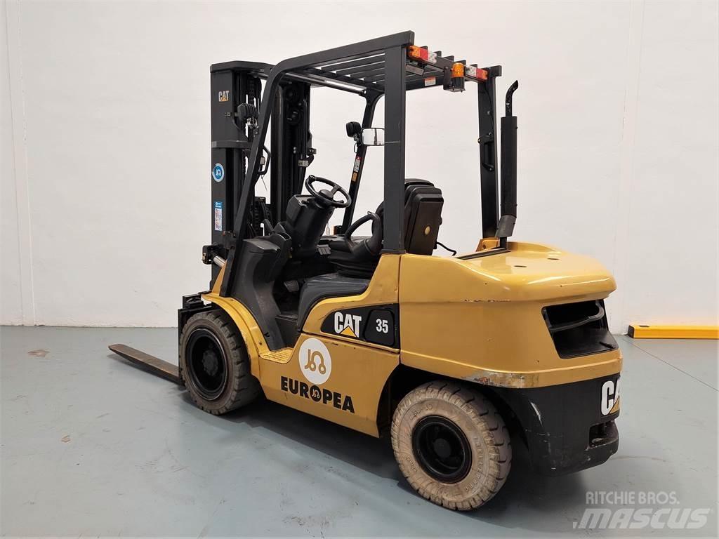 CAT DP35NTD Carretillas diesel