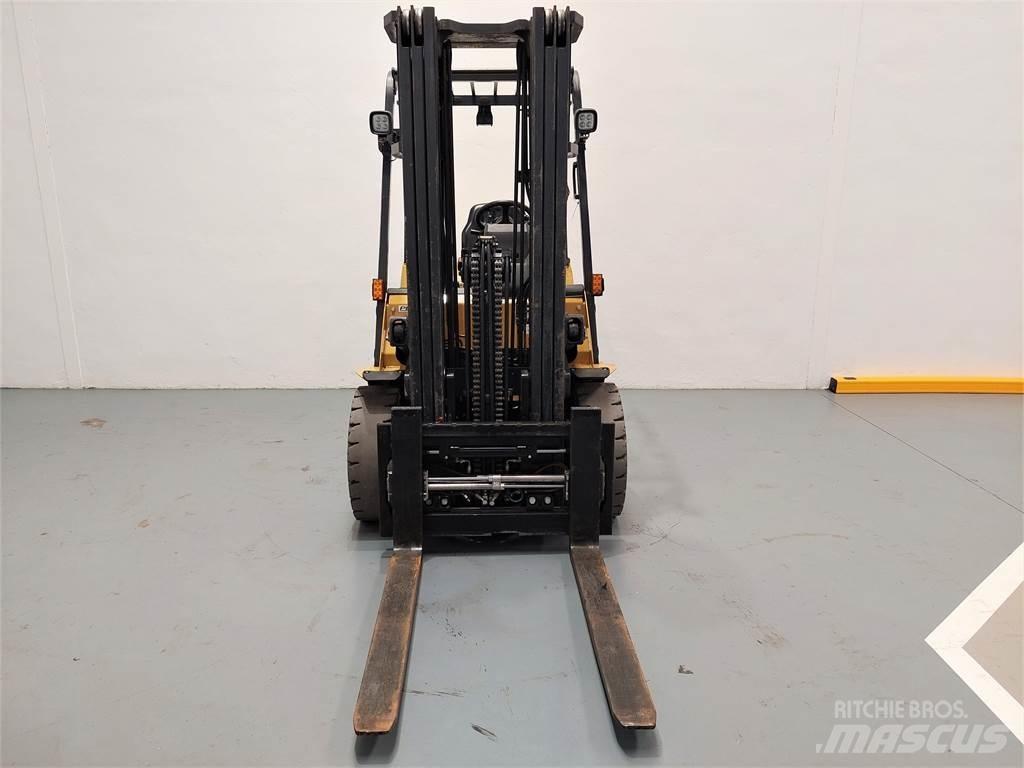 CAT DP35NTD Carretillas diesel