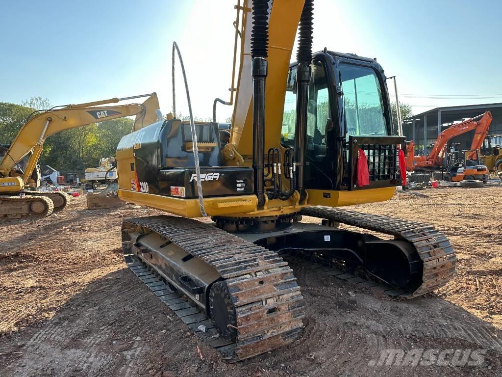 CAT 320 D L Excavadoras de cadenas