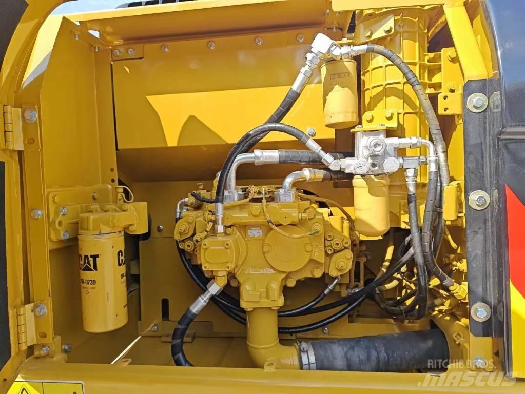 CAT 320 D2 Excavadoras de cadenas